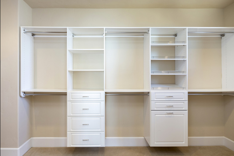His and Hers Walk-in Closets