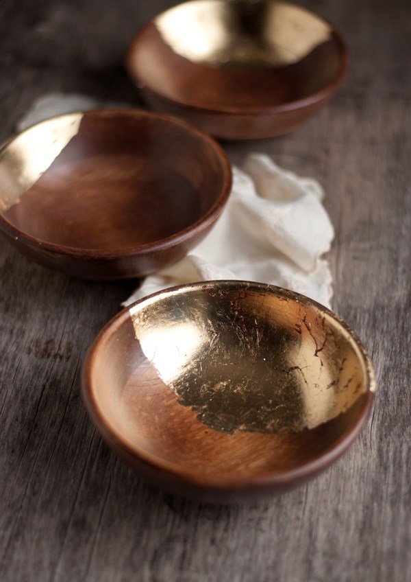 Wooden-Bowls-with-Gold-Leaf-1